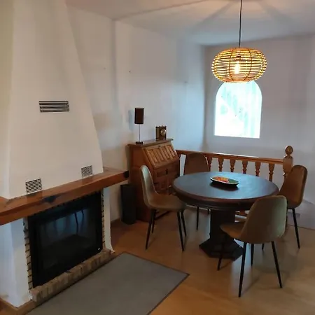 Semesterbostad Casa Teo: Between Sea & Mountains *